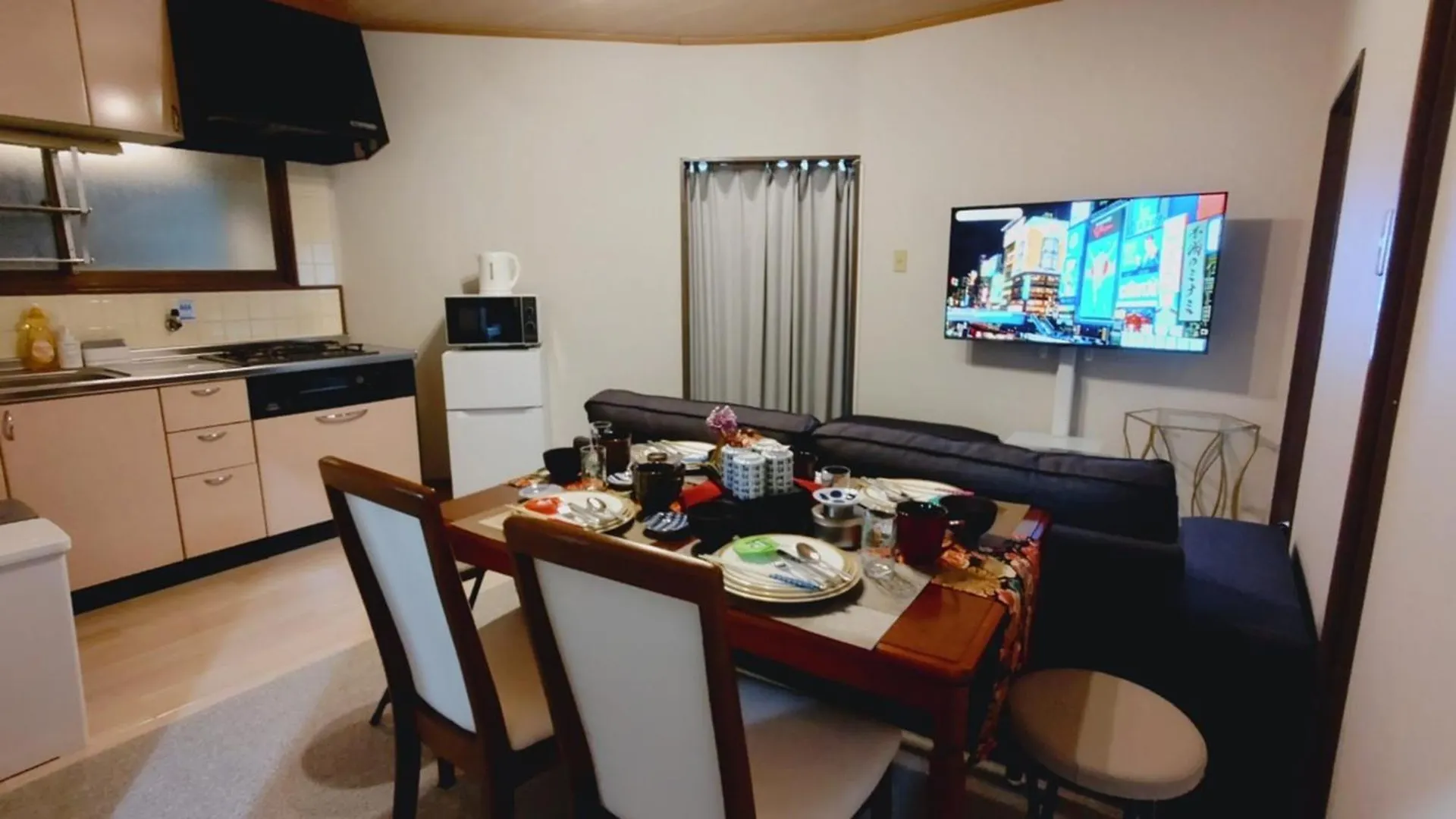 شقة 401 Newly Opened Hotel Baika Family Friendly Free Parking 10 Minutes To Usj أوساكا